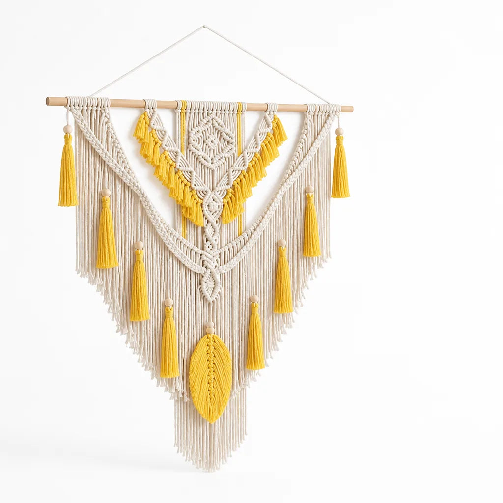 Scandinavian Boho Hand-Knotted Macramé Wall Hanging (75 x 95 cm)