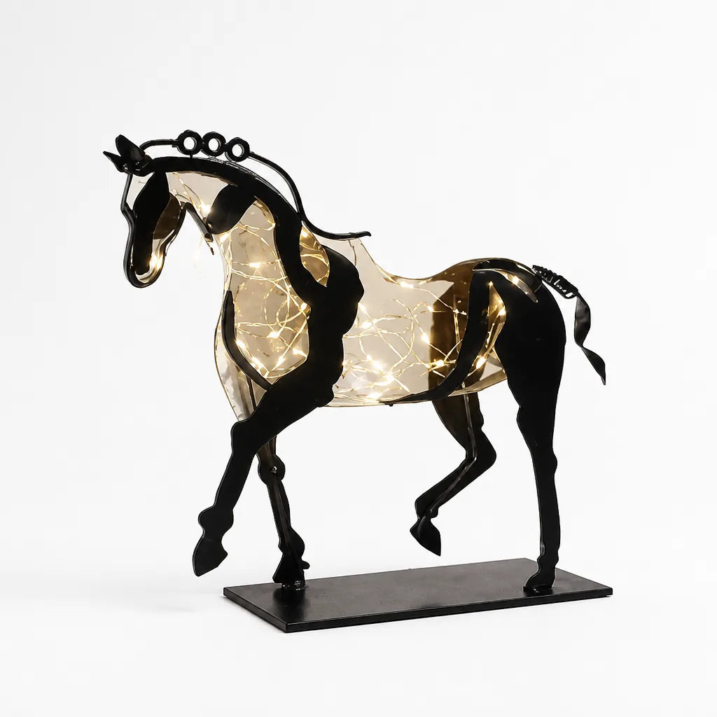Handgemaakte metalen paardenfiguur in silhouetvorm