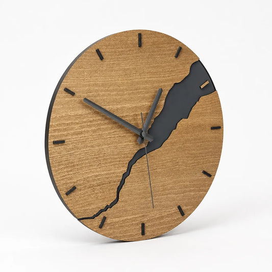 Minimalist Wood Wall Clock (30 × 30 cm)