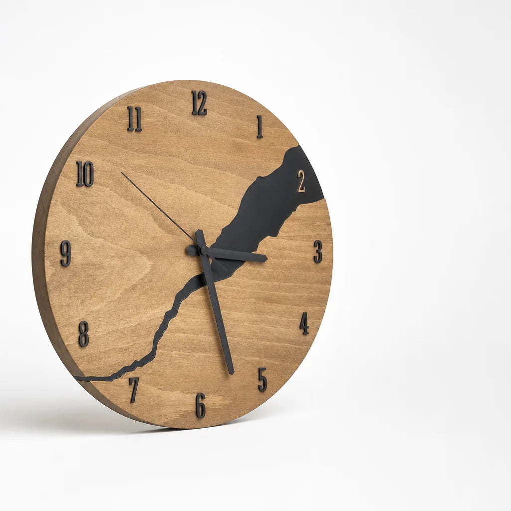 Minimalist Wood Wall Clock (30 × 30 cm)
